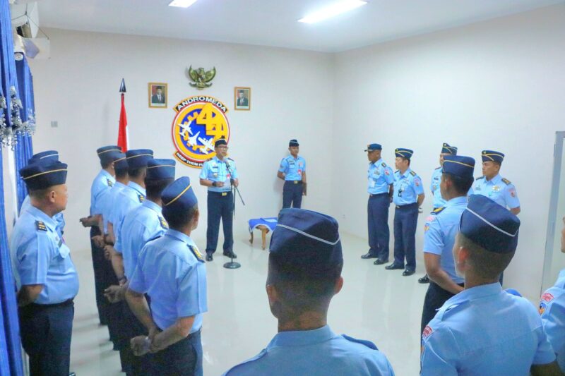 Komandan Lanud Sultan Hasanuddin, Marsma TNI Bonang Bayuaji G, S.E., M.M., CHRMP., secara resmi membuka pelaksanaan Latihan Kerja