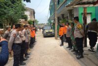 Tim Gabungan dari Polri, TNI, SAR, BPBD Bekasi dan Satpol PP kembali melakukan penyisiran Kali Bekasi Perumahan Pondok Gede Permai