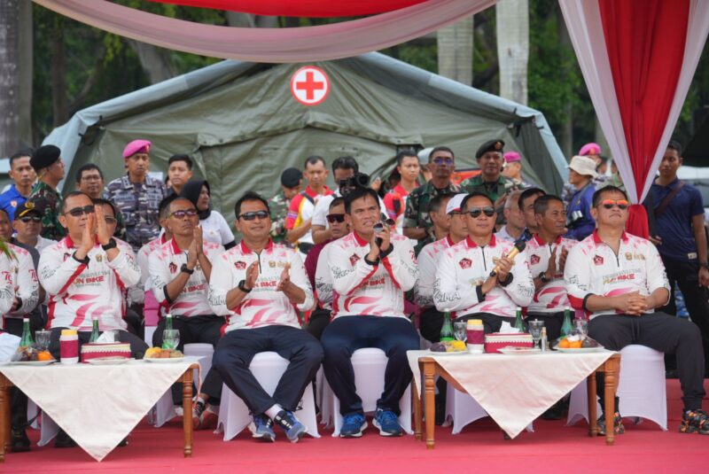 Panglima TNI Jenderal TNI Agus Subiyanto meninjau dan menyapa dalam Video Conference bakti sosial kesehatan dalam rangka Peringatan HUT ke-79