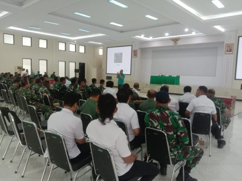 Bank Artha Graha lnternasional yang dipimpin langsung oleh Pimpinan Cabang Ambon, S. Parulian Paradede telah mengadakan kegiatan sosialisasi