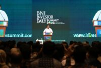 Menteri Pertahanan RI Prabowo Subianto memberikan pandangan pada acara BNI Investor Daily Summit 2024
