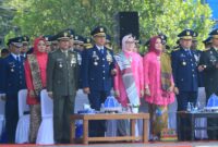 Upacara Peringatan Hari Ulang Tahun (HUT) Tentara Nasional Indonesia (TNI) ke-79 yang dipusatkan di Lapangan Karebosi Makassar