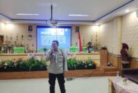 Polsek Cempaka Putih mengadakan penyuluhan di SMK Negeri 39 Jakarta sekaligus deklarasi anti tawuran pelajar oleh para siswa