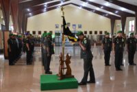 Pangdam XVIII/Kasuari, Mayjen TNI Haryanto, S.I.P., M.Tr.(Han)., dalam amanatnya saat memimpin jalannya acara sertijab dan tradisi satuan