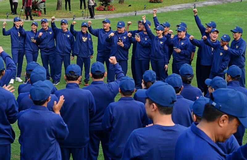 Panglima TNI Jenderal TNI Agus Subiyanto mengikuti kegiatan retret hari ketiga Kabinet Merah Putih yang dipimpin Presiden RI Prabowo Subianto