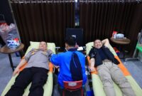 Divisi Humas Polri menyelenggarakan kegiatan donor darah yang juga dilakukan serentak di seluruh Polda jajaran