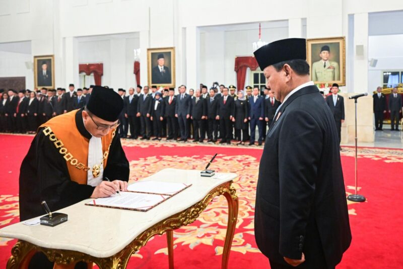 Panglima TNI Jenderal TNI Agus Subiyanto menghadiri pengucapan sumpah jabatan Ketua Mahkamah Agung  periode 2024-2029