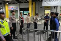 Polres Pelabuhan Tanjung Priok menggelar patroli rutin malam hari di sejumlah titik rawan di wilayah terminal Nusantara Pura 2 dan Pelabuhan JCIT 2