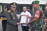 Peringatan Hari Pahlawan tahun 2024 di lapangan upacara Makorem 151/Binaiya Jl. Ahmad Yani No.1, Kelurahan Batu Gajah, Kecamatan Sirimau, Kota Ambon