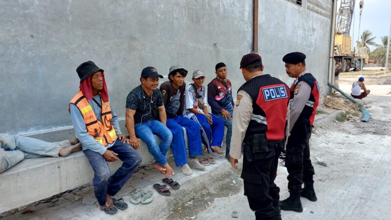 Patroli dialogis Unit Samapta di wilayah hukum Polsek Kawasan Sunda Kelapa Polres Pelabuhan Tanjung Priok