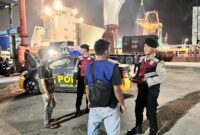 Satuan Samapta (Satsamapta) Polres Pelabuhan Tanjung Priok melaksanakan patroli dialogis di wilayah hukumnya