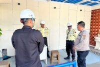 Kanit Binkamsa Iptu Heri Prasteyo, Satbinmas Polres Pelabuhan Tanjung Priok melaksanakan silaturahmi bersama masyarakat pekerja