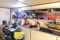 Satuan Samapta (Satsamapta) Polres Pelabuhan Tanjung Priok melaksanakan patroli dialogis di wilayah hukumnya