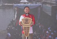 Panglima TNI Jenderal TNI Agus Subiyanto bersama Menteri Pemuda dan Olahraga RI Ario Bimo Nandito Ariotedjo secara resmi membuka Kejuaraan Jetski Panglima TNI Cup 2024