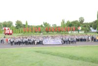 Komandan Lanud Sultan Hasanuddin, Marsma TNI Bonang Bayuaji G., S.E., M.M., CHRMP., menghadiri acara Family Gathering Skadron Udara 5