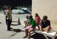 Polsek Kawasan Sunda Kelapa Polres Pelabuhan Tanjung Priok dipimpin Kanit Binmas AKP Aji Mulyanto, S.H., memberikan imbauan