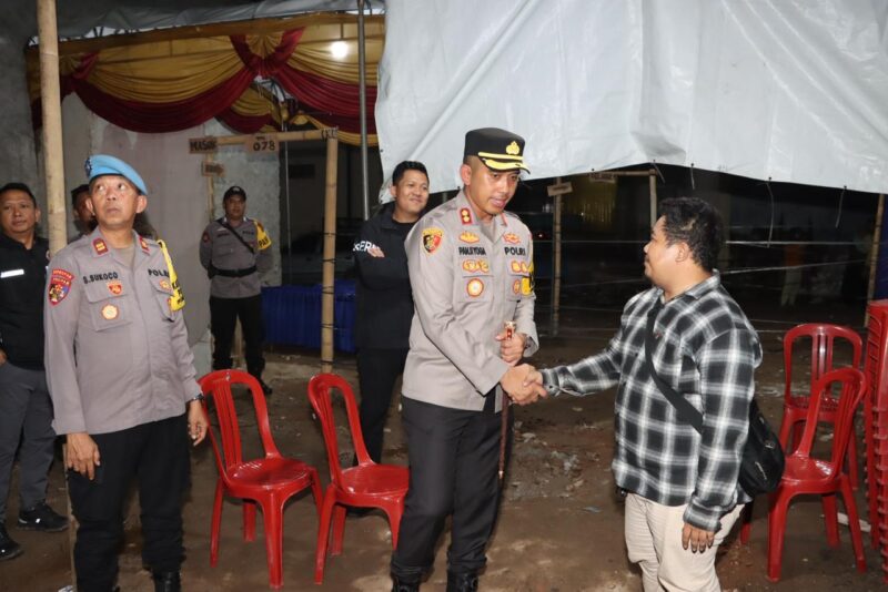 Polres Pelabuhan Tanjung Priok menggelar patroli skala besar yang dipimpin langsung oleh Kapolres AKBP Indrawienny Panjiyoga
