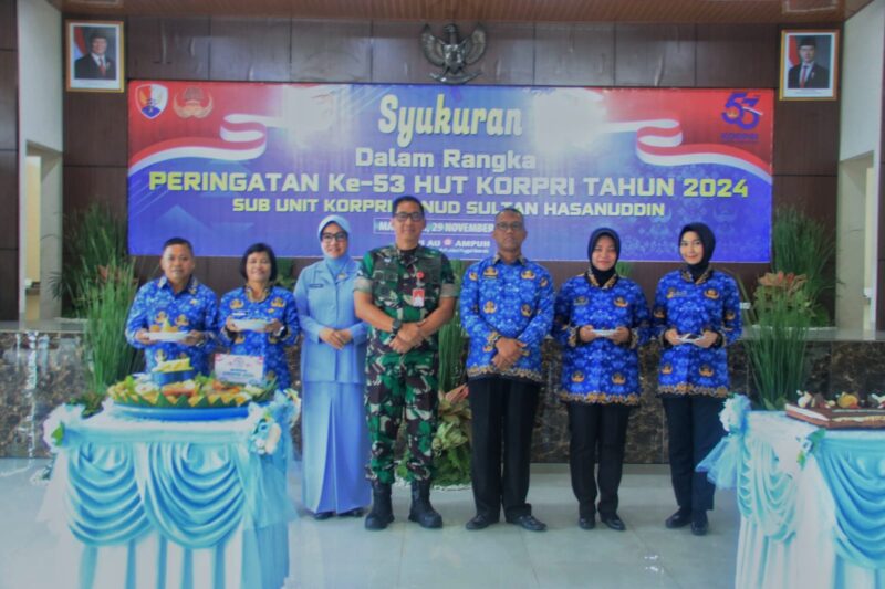 Komandan Lanud Sultan Hasanuddin, Marsma TNI Bonang Bayuaji G., S.E., M.M., CHRMP., bersama Ketua Pia Ardya Garini Cabang 7/D.II