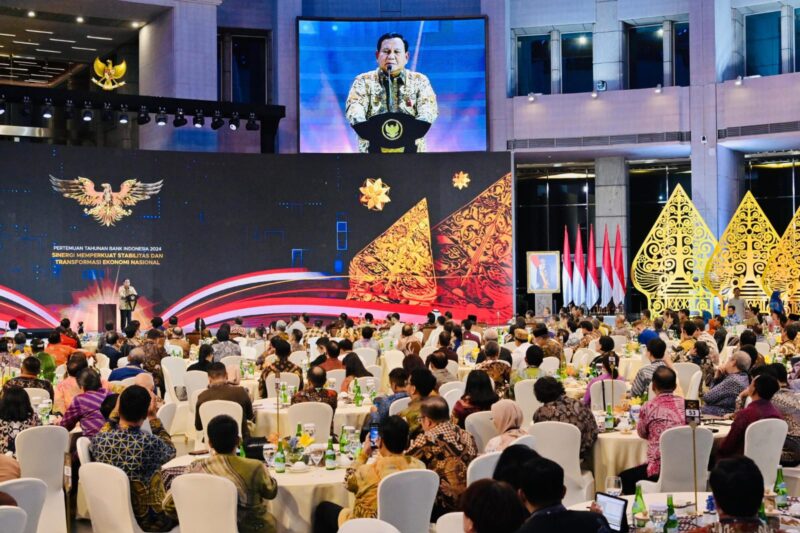 Panglima TNI Jenderal TNI Agus Subiyanto menghadiri Pertemuan Tahunan Bank Indonesia (PTBI) Tahun 2024