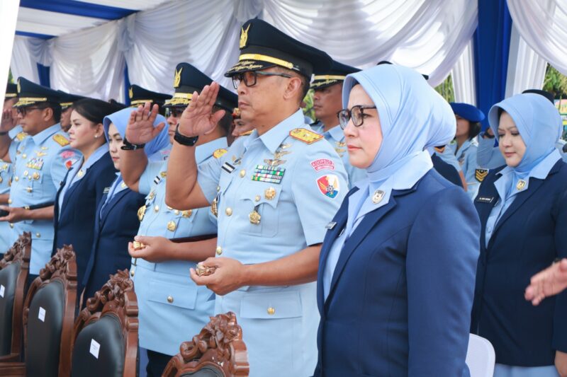 Acara Passing In dan Passing Out Panglima Komando Operasi Udara (Pangkoopsud ) II yang berlangsung di Mako Koopsud II, Makassar