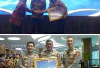 Badan Kepegawaian Negara (BKN) memberikan penghargaan kepada Polri karena berhasil menjadi alat negara terbaik dengan penerapan sistem merit