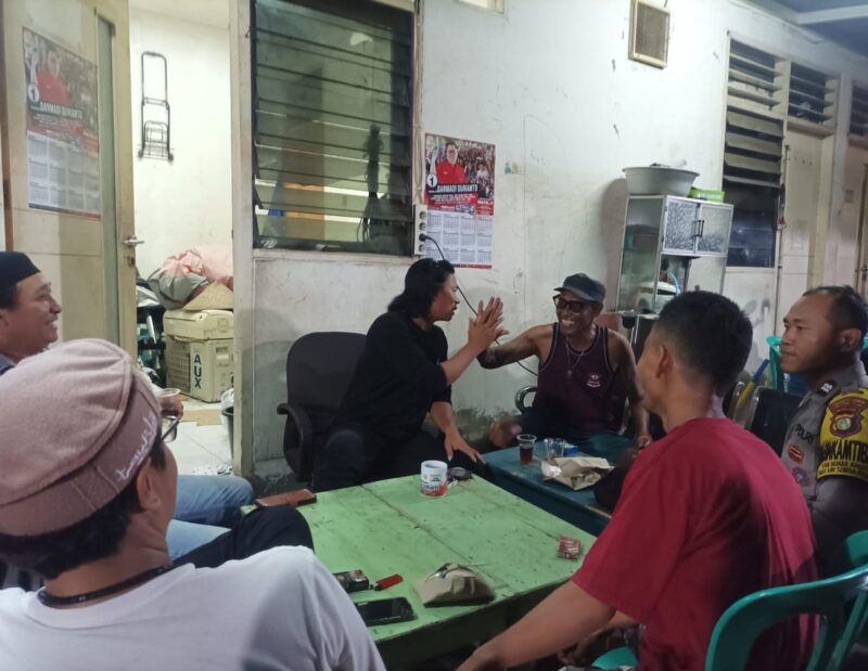 Aiptu Setiyono juga menyampaikan imbauan Kamtibmas kepada petugas Siskamling