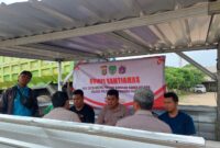 Kanit Binmas Polsek Kawasan Sunda Kelapa Iptu Aji Mulyanto, S.H., bersama Panit Binmas Iptu Mashudi menggelar Ngopi Kamtibmas