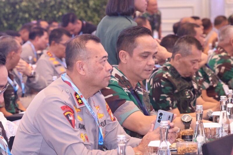 Panglima Komando Operasi Udara II Marsda TNI Deni Hasoloan S., mengikuti kegiatan Rapat Pimpinan (Rapim) TNI-Polri Tahun 2025