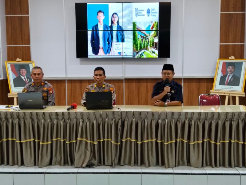 Polres Pelabuhan Tanjung Priok melaksanakan sosialisasi penerimaan peserta didik baru (PPDB) SMA Kemala Taruna Bhayangkara