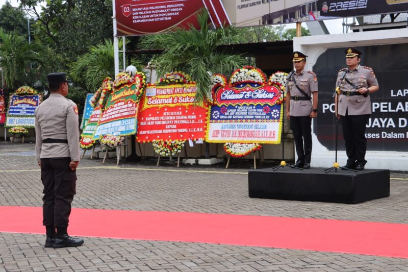 Farewell Parade serah terima jabatan Kapolres Pelabuhan Tanjung Priok di Markas Komando Polres Pelabuhan Tanjung Priok