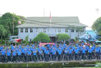 Komandan Lanud Sultan Hasanuddin (Danlanud) Marsma TNI Bonang Bayuaji G, S.E., M.M., CHRMP, melaksanakan olahraga bersama