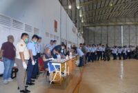 Komandan Lanud Sultan Hasanuddin, Marsma TNI Arifaini Nur Dwiyanto, M. Han., memerintahkan kepada seluruh prajuritnya untuk melaksanakan tes urine