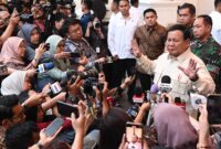 Presiden Republik Indonesia Prabowo Subianto didampingi Panglima TNI dan Kapolri menghadiri dan memberikan arahan kepada peserta Rapat Pimpinan