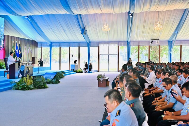 Komandan Lanud Sultan Hasanuddin Marsma TNI Arifaini Nur Dwiyanto, M.Han., menghadiri pengarahan Presiden Republik Indonesia