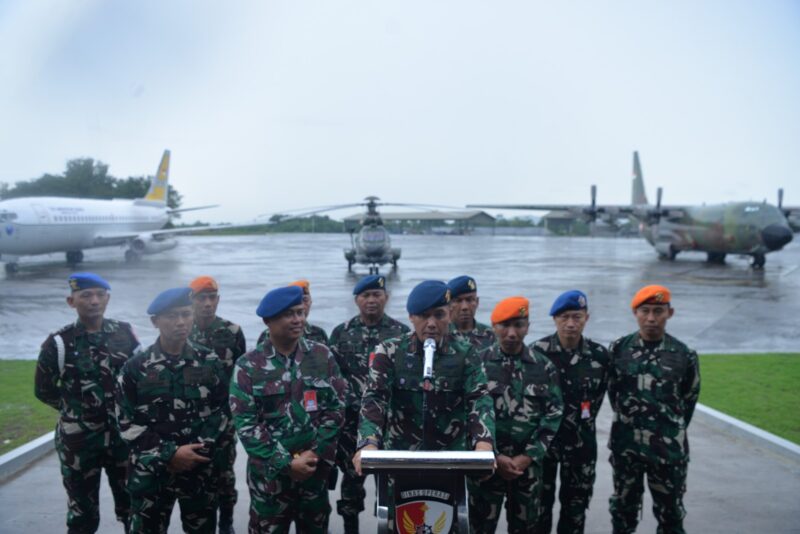 Danlanud Sultan Hasanuddin, Marsma TNI Arifaini Nur Dwiyanto, M.Han, secara resmi menutup Latihan Matra Udara I “Sriti Gesit” Tahun Anggaran 2025