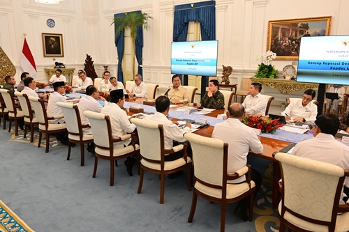 Rapat Terbatas (Ratas) yang dipimpin oleh Presiden RI Prabowo Subianto, bertempat di Istana Merdeka, Jl. Medan Merdeka Utara, Jakarta Pusat