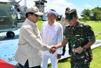 Panglima TNI Jenderal TNI Agus Subiyanto menghadiri acara Panen Raya Serentak yang dipimpin langsung oleh Presiden Republik Indonesia Prabowo Subianto