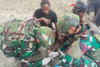 Satgas Yonif 715/Mtl semakin gencar untuk meningkatkan pelayanan kesehatan gratis kepada seluruh masyarakat Papua