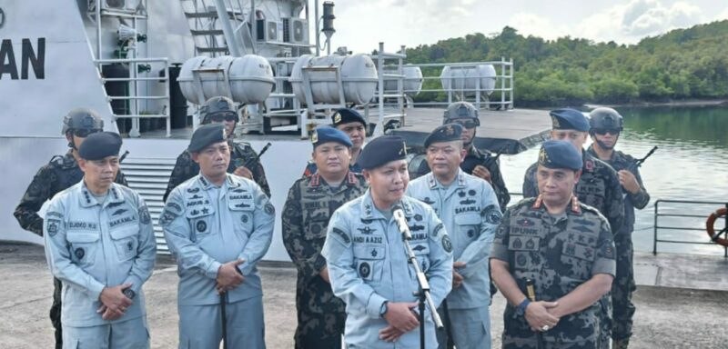 Konferensi pers terkait penangkapan dua Kapal Ikan Asing (KIA) berbendera Vietnam yang terbukti melakukan kegiatan illegal fishing