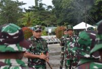 Kodim 1710/Mimika menggelar latihan Ketahanan Mars (Hanmars) program Penilaian Siap Jasmani Militer (PSJM) sebagai bagian dari pembinaan
