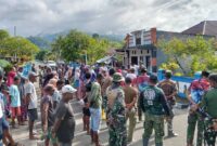 Satgas TMMD ke-124 Kodim 1501/Ternate menggelar apel pagi di Desa Lako Akelamo, Kecamatan Sahu, Kabupaten Halmahera Barat