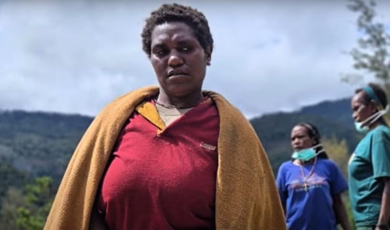 Kapuspen TNI Mayjen TNI Kristomei Sianturi menegaskan bahwa tidak ada keterlibatan prajurit TNI dalam insiden tersebut