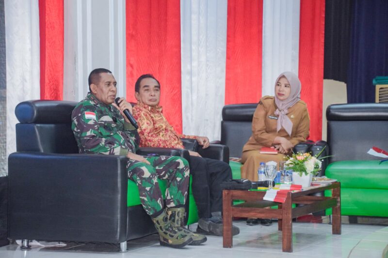 Brigjen TNI Antoninho Rangel Da Silva, S.IP., M.Han, sebagai Danrem 151/Binaiya menjadi narasumber