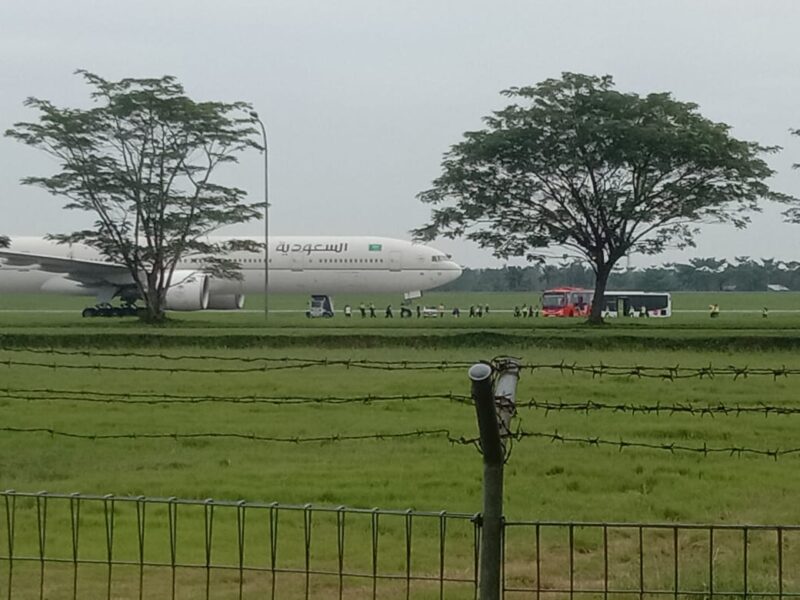 TNI merespons cepat informasi pengalihan pendaratan darurat pesawat Saudi Airlines SV5276 rute Jeddah – Jakarta