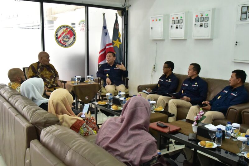 Kepala Bakamla RI Laksdya TNI Dr. Irvansyah, S.H., M.Tr.,Opsla., menerima kunjungan kehormatan dari jajaran pimpinan Universitas Djuanda