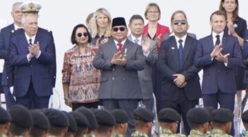Hari Nasional Prancis (Bastille Day) bertempat di Champs-Élysées, Paris