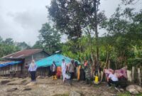 Babinsa Koramil 1710-05/Jila dipimpin Sertu Melfin Lokobal melaksanakan Pusjaki (Puskesmas Jalan Kaki) Puskesmas Jila