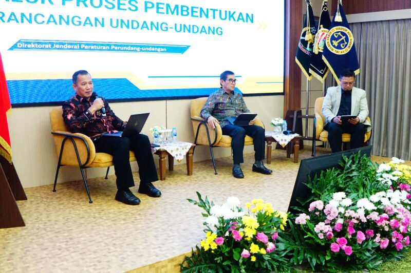 Badan Pembinaan Hukum (Babinkum) TNI kembali menegaskan perannya sebagai garda terdepan dalam pembinaan dan penegakan hukum di lingkungan TNI