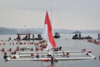 Kodam XXI/Radin Inten berkolaborasi dengan Komunitas Perenang Antar Pulau-Lampung bersama Pemerintah Provinsi Lampung menggelar Kolaborasi Berenang Merdeka