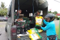 Kodim 1710/Mimika bekerja sama dengan Bulog Kancab Mimika terus gencarkan Gerakan Pangan Murah (GPM) penjualan beras SPHP